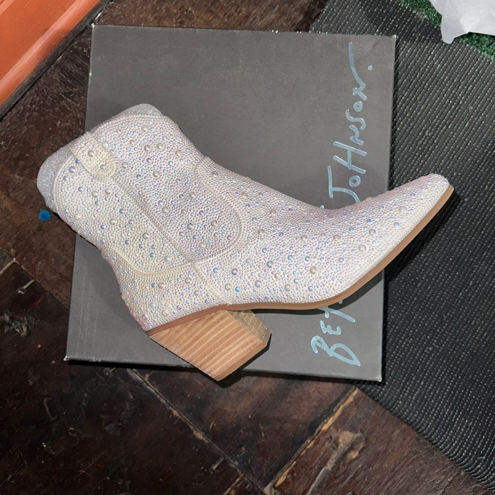 Betsy Johnson Boots